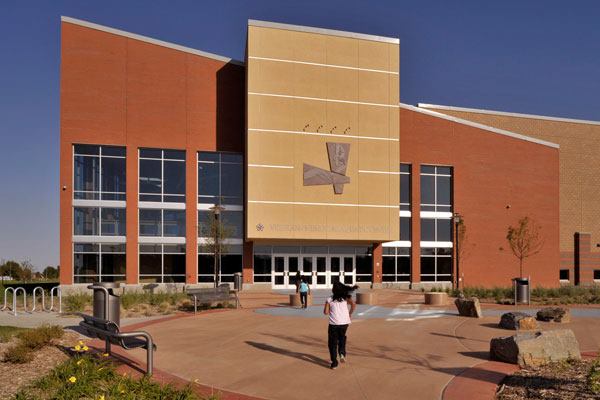 Opened in 2010, the Adams

12 Veterans Memorial Aquatic Center is a joint project of the Adams

12 Five Star School District and the town of Thornton, Colo. Today,

the competitive aquatics center serves athletes, students and staff

from the district, and residents of the

community.